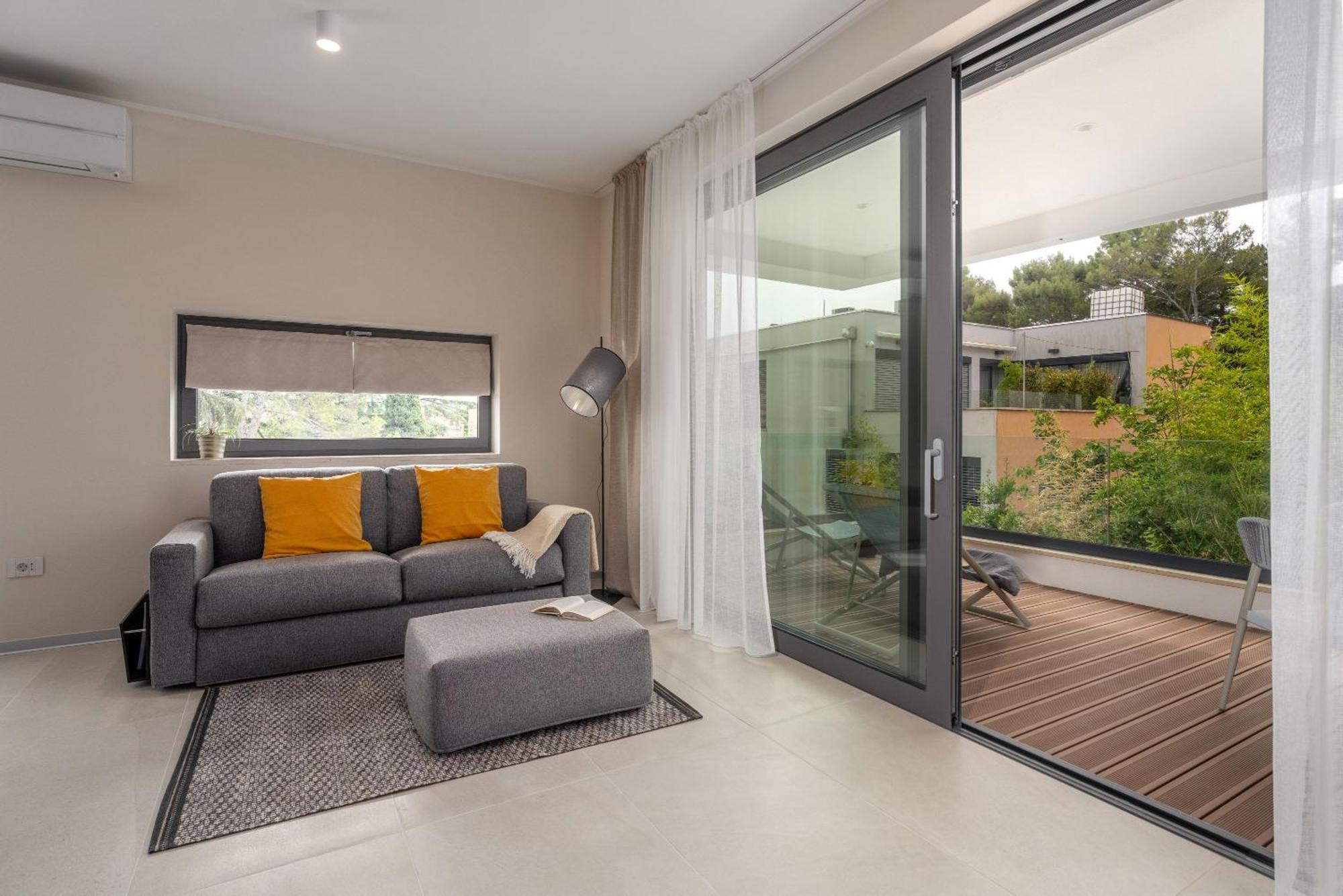 The Q Bliss - Your New 4-Star Hideaway With A Garage Rovinj Dış mekan fotoğraf