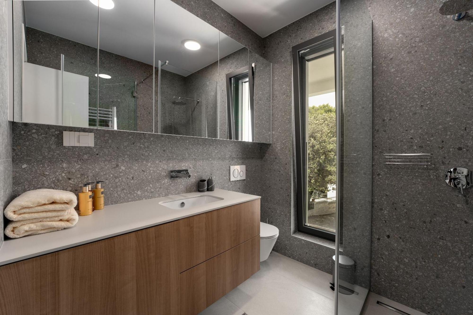 The Q Bliss - Your New 4-Star Hideaway With A Garage Rovinj Dış mekan fotoğraf